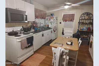 7567 Nc 211 Highway, West End, NC 27376 - Photo 36