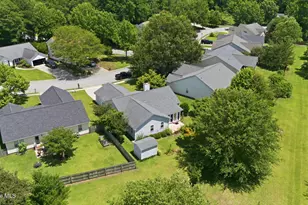209 Monterey Cir, New Bern, NC 28562 - Photo 44