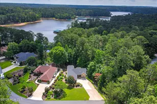 613 Heritage Cove, McCormick, SC 29835 - Photo 4