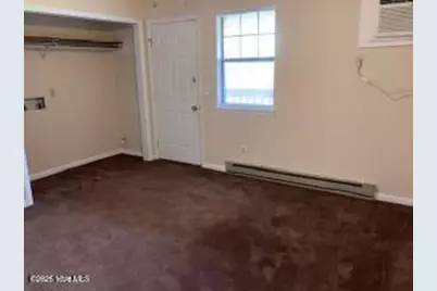 1088 Cheyenne Court #5, Greenville, NC 27858 - Photo 6