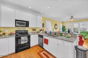 1218 Lake Park Blvd S, Carolina Beach, NC 28428 - Photo 8