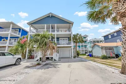 1218 Lake Park Boulevard S #1, Carolina Beach, NC 28428 - Photo 1