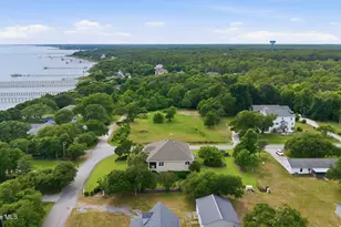 239 Water Oak Dr, Newport, NC 28570 - Photo 34