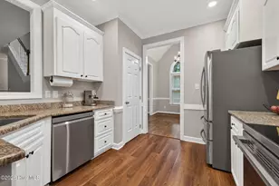 1205 Urania Dr, Raleigh, NC 27603 - Photo 12