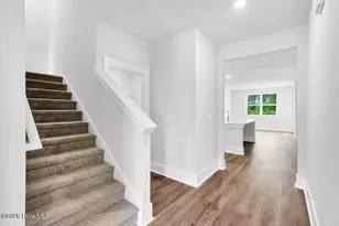117 Pasture St, Wilmington, NC 28411 - Photo 8