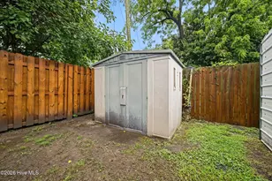 409 Cedar St, Elizabeth City, NC 27909 - Photo 28