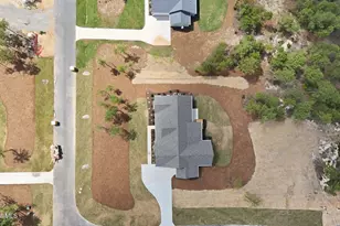 305 Mace St, Sanford, NC 27332 - Photo 14