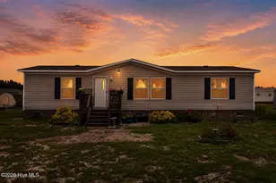 109 Dogwood Cir, Warsaw, NC 28398 - Photo 2