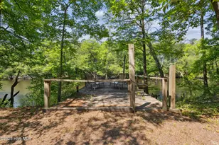 975 River Bend Dr, Burgaw, NC 28425 - Photo 38