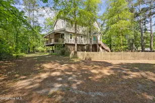 975 River Bend Dr, Burgaw, NC 28425 - Photo 6