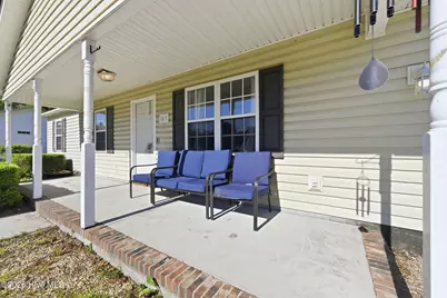 163 Wheaton Drive, Richlands, NC 28574 - Photo 4