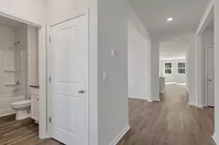 31 Pasture St, Wilmington, NC 28411 - Photo 6