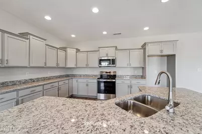 703 Atlantic Coast Lane, Jacksonville, NC 28546 - Photo 18