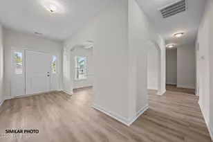 903 Montague Ct, Jacksonville, NC 28546 - Photo 2