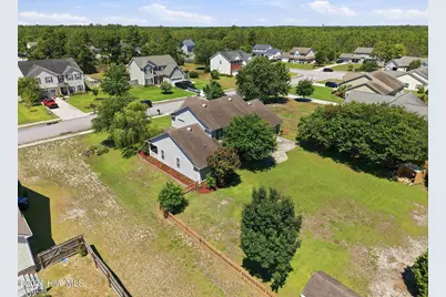 135 Tifton Circle, Cape Carteret, NC 28584 - Photo 40