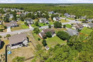 135 Tifton Cir, Cape Carteret, NC 28584 - Photo 40