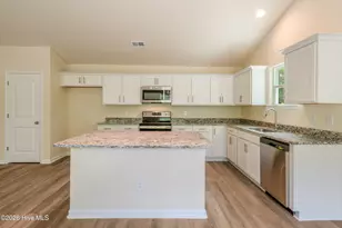 2567 Provence Dr SE, Bolivia, NC 28422 - Photo 10