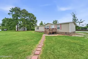131 Thomas Roberts Rd, Magnolia, NC 28453 - Photo 6