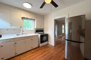 380 N Leak St, Southern Pines, NC 28387 - Photo 8
