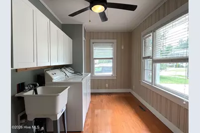 380 N Leak Street, Southern Pines, NC 28387 - Photo 12