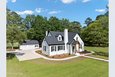 608 N East Street, Roseboro, NC 28382 - Photo 2