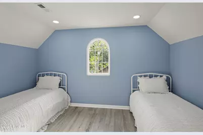 608 N East Street, Roseboro, NC 28382 - Photo 42