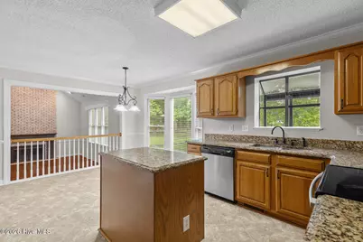 1206 Madison Court, Jacksonville, NC 28546 - Photo 10