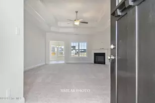 318 Black Hawk Dr, Jacksonville, NC 28546 - Photo 2