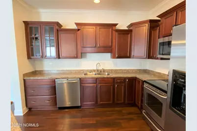 2059 A Cambria Drive, Greenville, NC 27834 - Photo 2