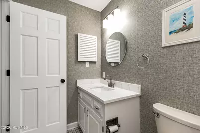 135 Devonshire Avenue W, West End, NC 27376 - Photo 18