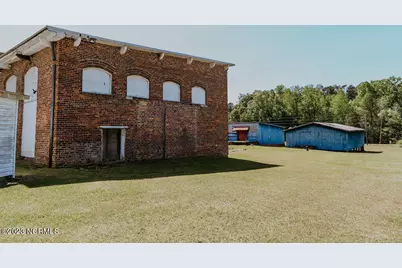 340 Seaboard Street, Vass, NC 28394 - Photo 14