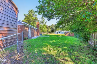 20 Chattawka Drive, Havelock, NC 28532 - Photo 22