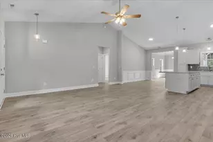 170 Middleton Pl, Sneads Ferry, NC 28460 - Photo 6
