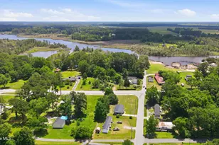 101 N Water St, Bayboro, NC 28515 - Photo 36