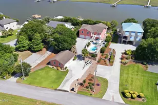 7023 Archers Creek Dr, Emerald Isle, NC 28594 - Photo 6