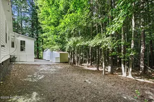 618 Lockwood Dr, Clayton, NC 27527 - Photo 10