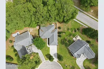 702 Hummingbird S, Swansboro, NC 28584 - Photo 6