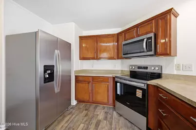 702 Hummingbird S, Swansboro, NC 28584 - Photo 18