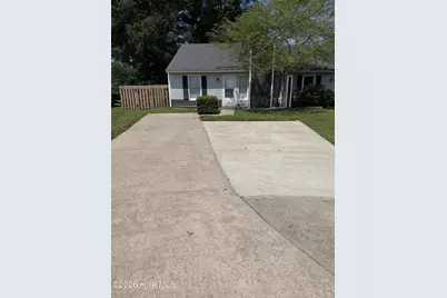138 Twin Wood Drive, Havelock, NC 28532 - Photo 2