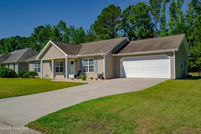 135 Corinth Drive, New Bern, NC 28562 - Photo 2