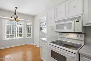 306 W Blackbeard Road W, Wilmington, NC 28409 - Photo 10