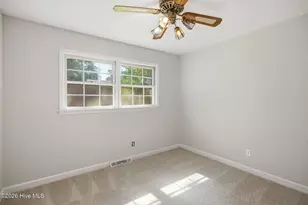 306 W Blackbeard Road W, Wilmington, NC 28409 - Photo 32