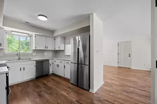 511 Crissy Dr, Jacksonville, NC 28540 - Photo 12