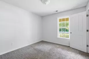 409 Spring Dr, Jacksonville, NC 28540 - Photo 26