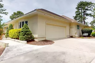88 McMichael Dr, Pinehurst, NC 28374 - Photo 2