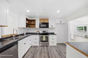 9175 Main St, Vanceboro, NC 28586 - Photo 12