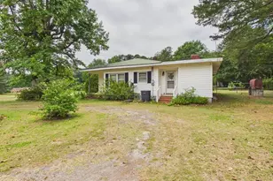 152 Hotel St, Jackson Springs, NC 27281 - Photo 2
