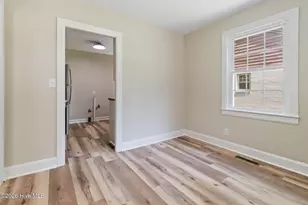 209 N Thompson St, Whiteville, NC 28472 - Photo 14