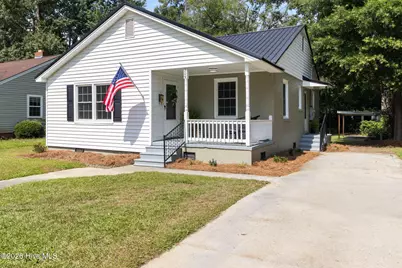 209 N Thompson Street, Whiteville, NC 28472 - Photo 1