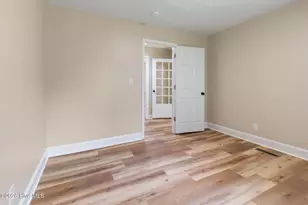 209 N Thompson St, Whiteville, NC 28472 - Photo 20